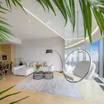Appartement Sky Tower Z Jakuzzi Przy Oknie By Bqqk