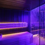 Sky Tower Z Jakuzzi Przy Oknie By Bqqk Appartement *