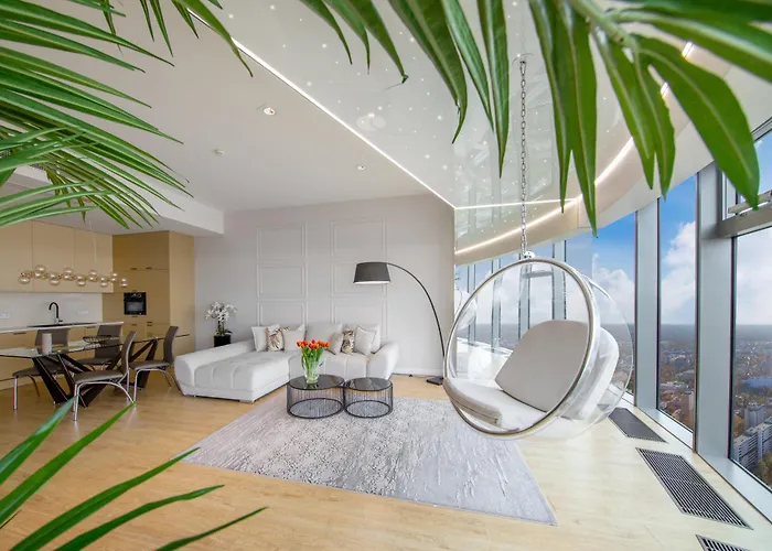 Apartment Apartamenty Sky Tower Z Jakuzzi Przy Oknie By Bqqk