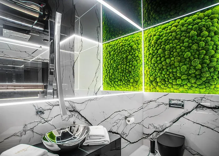 Apartamenty Sky Tower Z Jakuzzi Przy Oknie By Bqqk Apartment Breslau