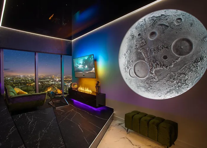 Apartamenty Sky Tower Z Jakuzzi Przy Oknie By Bqqk Apartment Breslau