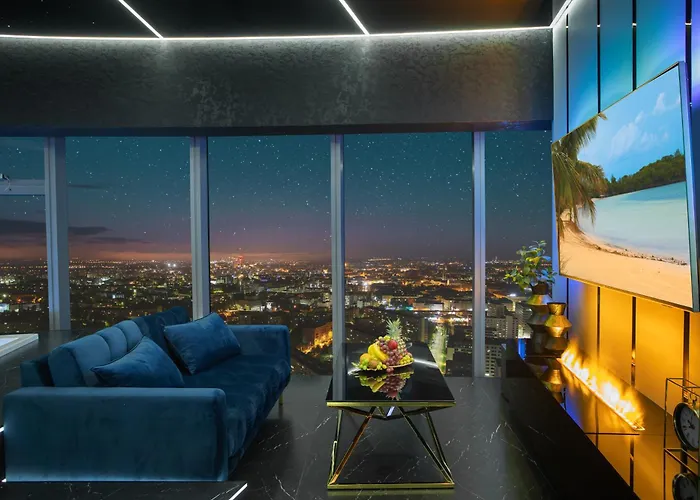 Sky Tower Z Jakuzzi Przy Oknie By Bqqk * Wrocław