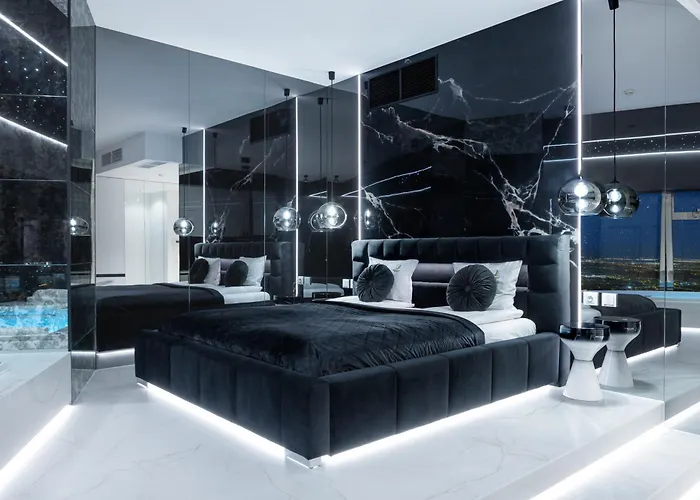 Apartment Apartamenty Sky Tower Z Jakuzzi Przy Oknie By Bqqk Breslau