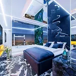 Apartamenty Sky Tower Z Jakuzzi Przy Oknie By Bqqk Breslau