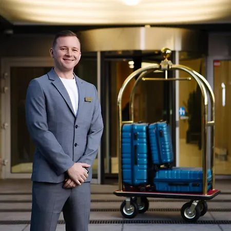 Sky Tower Z Jakuzzi Przy Oknie By Bqqk * Wrocław