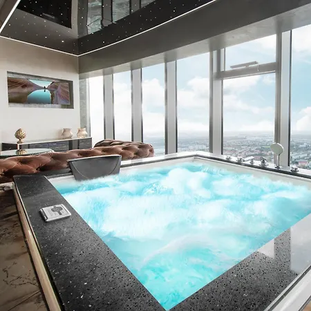 Διαμέρισμα Sky Tower Z Jakuzzi Przy Oknie By Bqqk Βρότσλαβ