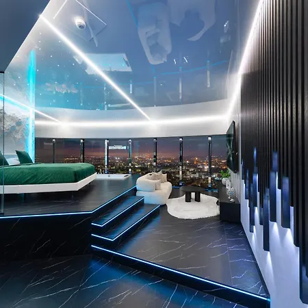 Sky Tower Z Wanna Przy Oknie Apartament