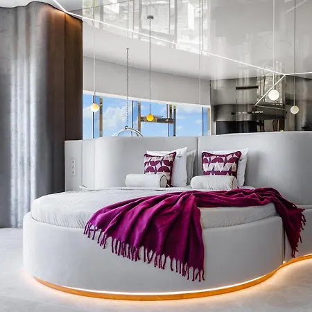 Apartman Sky Tower Z Jakuzzi Przy Oknie By Bqqk Wrocław