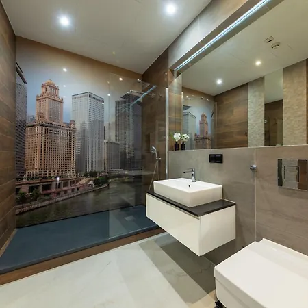 Apartman Sky Tower Z Jakuzzi Przy Oknie By Bqqk Wrocław